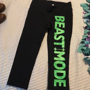 Beast mode yoga Capri leggings